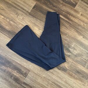 Arie Navy Blue Flared Leggings